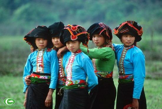 Les coutumes du Tet chez les Thais noirs